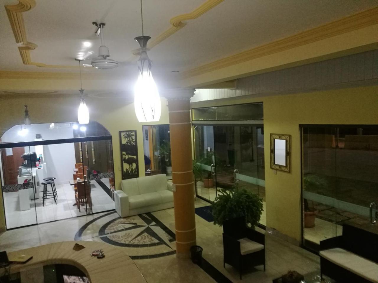Dorado Hotel Cobija Exteriér fotografie